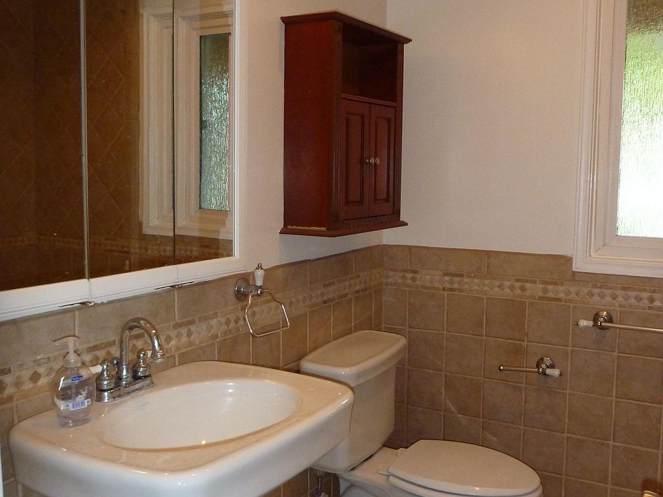 1st image of 14525 Greenworth Dr