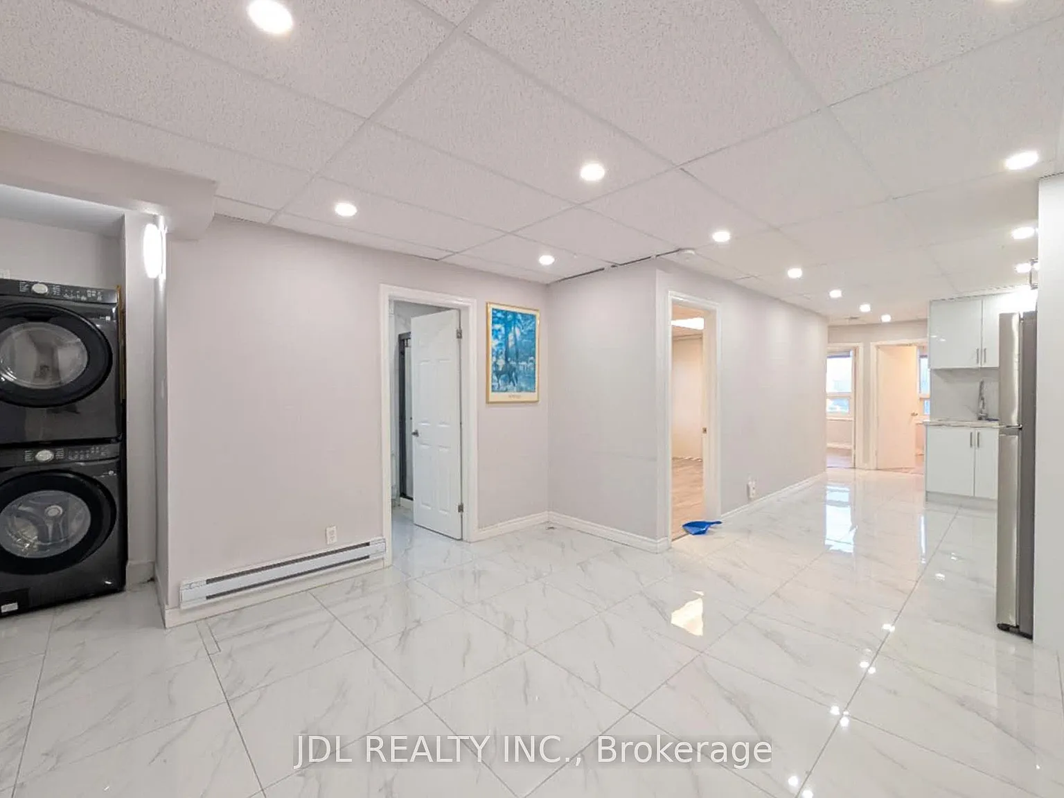 3 bed, $2,500 — Photo 3
