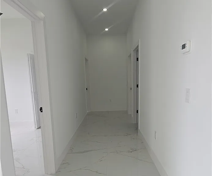 515 Croydon Ave S — Photo 7