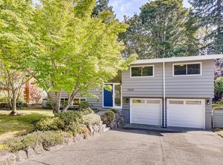 10628 32nd Ave SW, Seattle, WA 98146