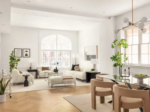 155 Noble Street image 1 of 15