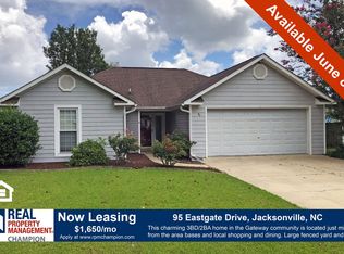 95 Eastgate Dr, Jacksonville, NC 28540