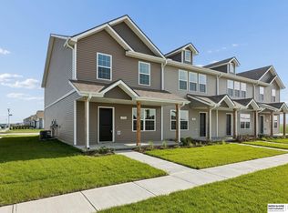 4753 E 21st Ave, Fremont, NE 68025
