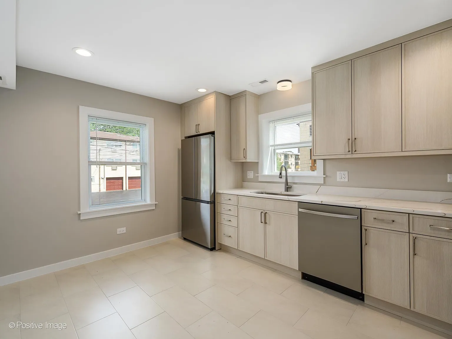 1 bed, 800 sqft, $2,000 — Photo 4