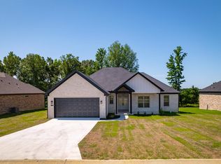 230 Michelle Dr, Beebe, AR 72012