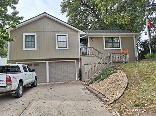 3314 Primrose Ln, Saint Joseph, MO 64503