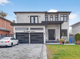 34 Andrew Ave, Toronto, ON M1M3H2
