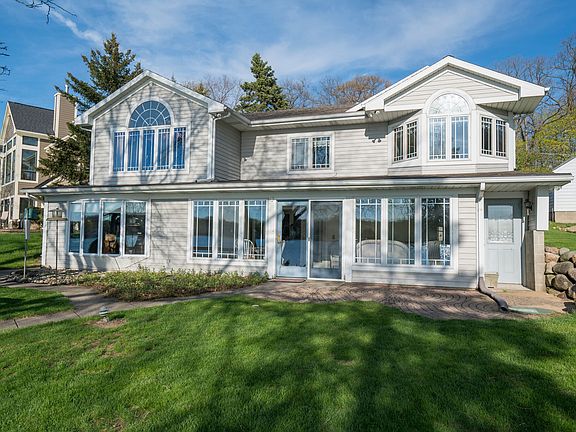 3rd image of 1767 S Crooked Lake Dr