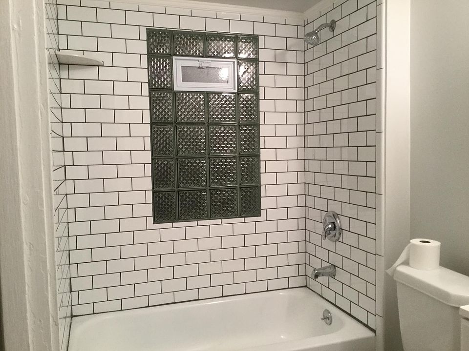 New tile and glass block window