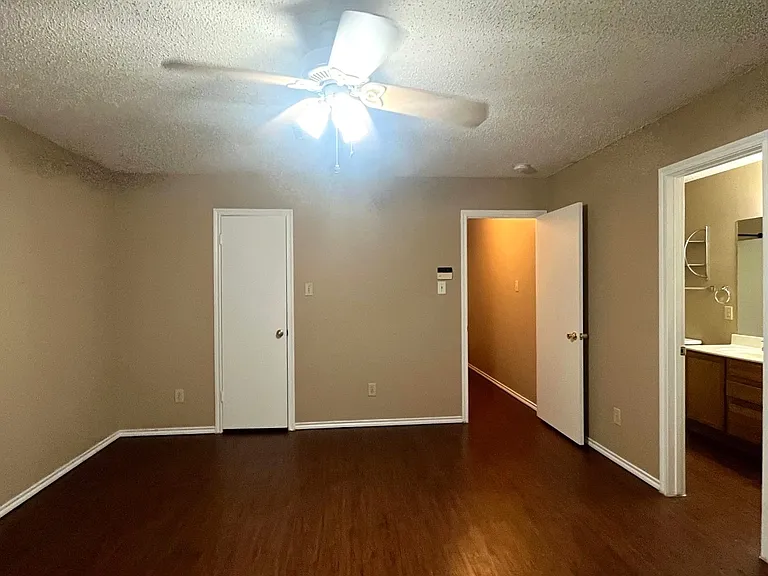 15838 Colton Wl — Photo 8