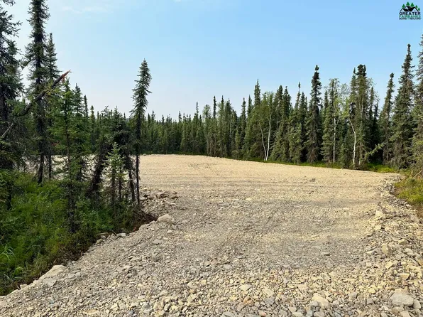 8 Blue Yonder Dr, Fairbanks, AK 99712