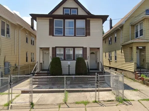 596 20th Ave, Paterson City, NJ 07504