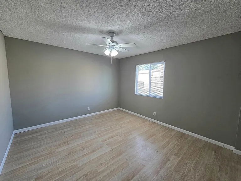 833 N Bruce St — Photo 7