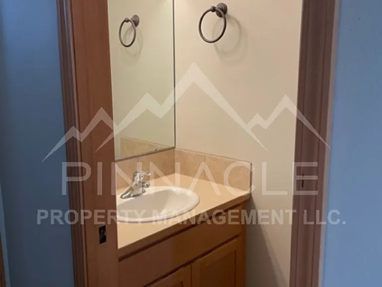 1808 W Clearview Dr — Photo 13