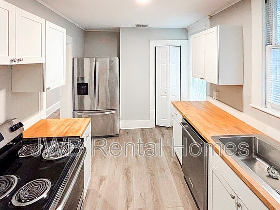 2nd image of 419 Broward St