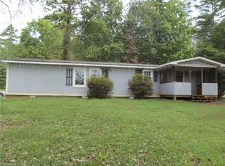 5929 Donnaha Park Rd, East Bend, NC 27018
