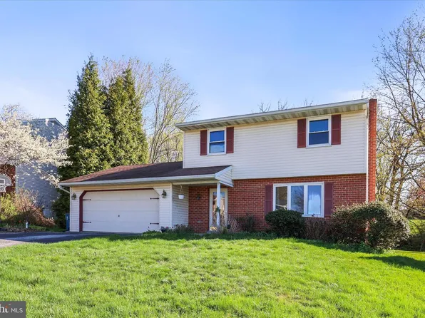 3051 Todd Ln, Lancaster, PA 17601