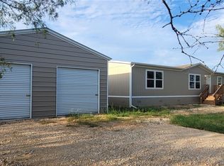 266 Private Road 3492, Gonzales, TX 78629