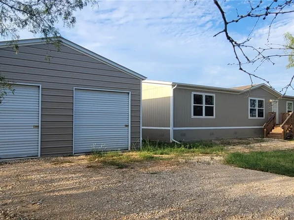 266 Private Road 3492, Gonzales, TX 78629