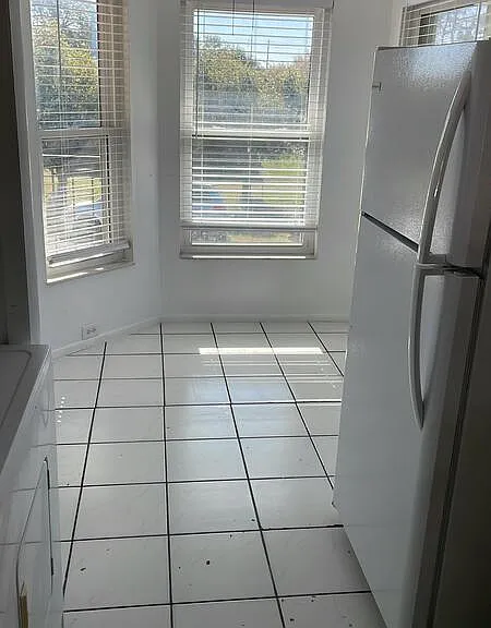 6509 Dumont Ave — Photo 5
