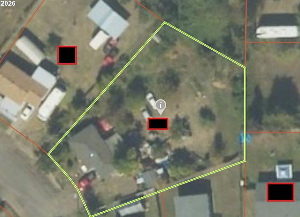 2nd image of 615 33rd St