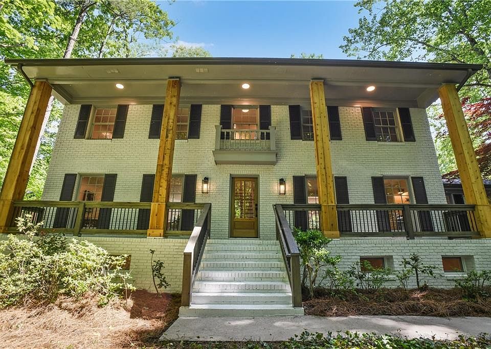 1st image of 2592 Mercedes Dr