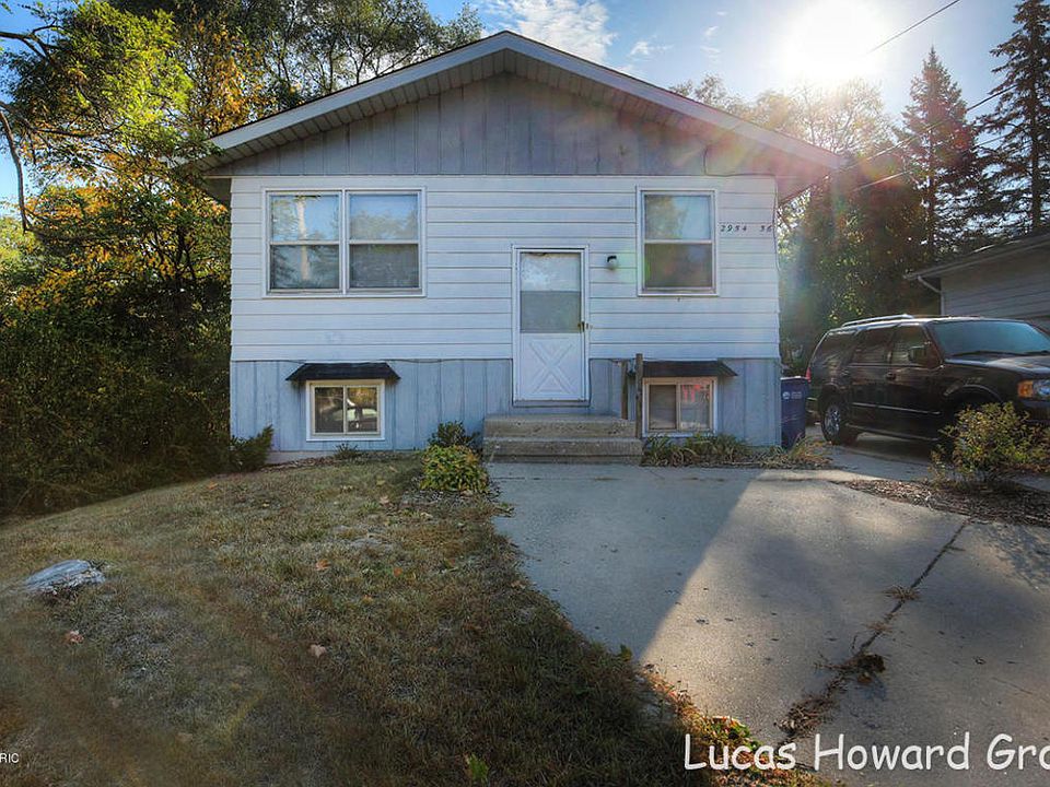 1st image of 2954 Coit Ave NE