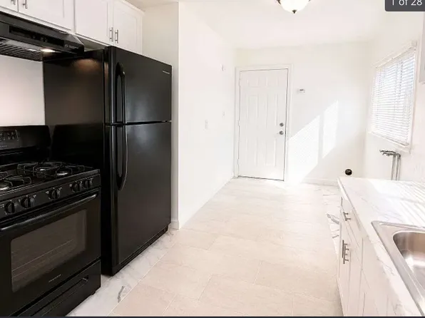 927 W Gage Ave, Los Angeles, CA 90044