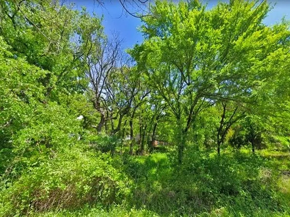 123 Karen Ln, Gun Barrel City, TX 75156