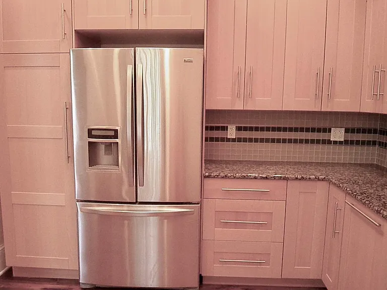 Kitchen fridge, cabinets