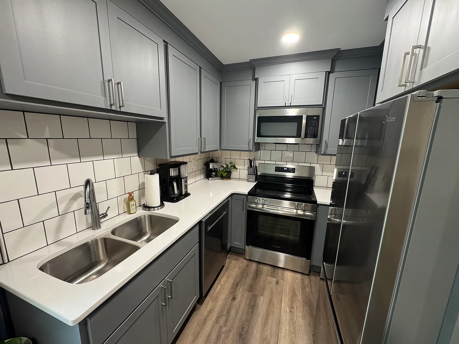 2 bed, 750 sqft, $1,500 — Photo 1