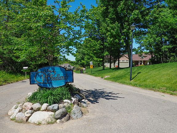 2nd image of LOT Woodland Trl #D