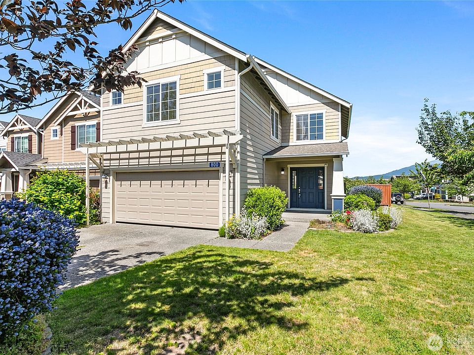 1st image of 800 Crested Butte Boulevard