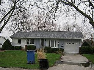 406 N West St, Cambridge, IL 61238