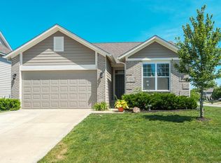 13556 Hawks Nest Dr, Fishers, IN 46037