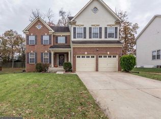 9609 Huxley Dr, Lanham, MD
