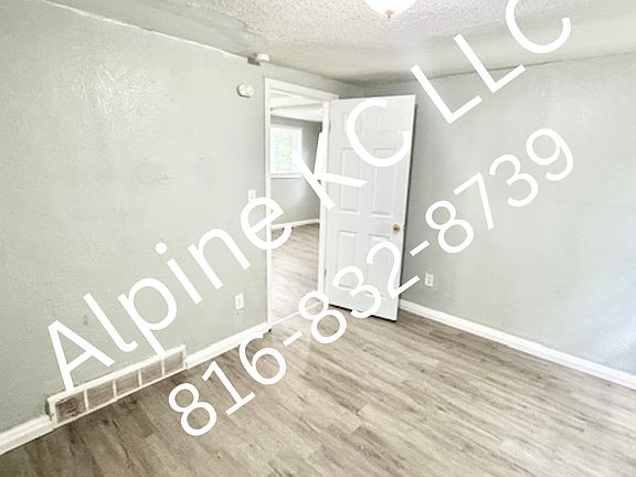 3rd image of 8811 E 49th St