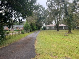 1302 Clover Ln, Albany, GA 31705