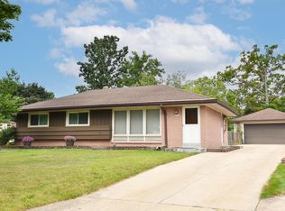 5751 S 38th Ct, Milwaukee, WI 53221