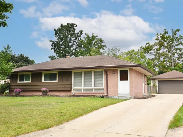 5751 South 38th COURT, Milwaukee, WI 53221