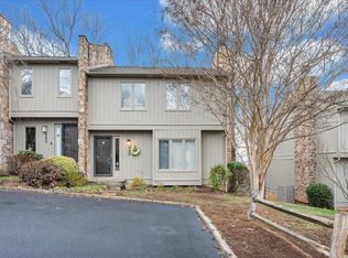 3452 Londonderry Ct, Roanoke, VA 24018
