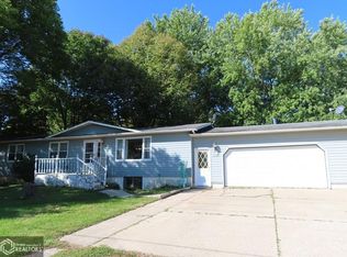 1712 S Virginia Ave, Mason City, IA 50401