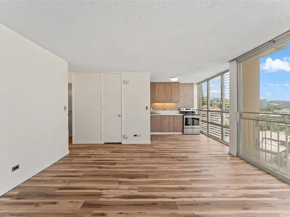 1702 Kewalo St APT 508, Honolulu, HI 96822