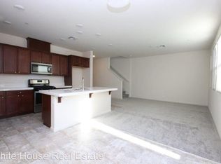 4830 Ocean Ln, Elk Grove, CA 95757