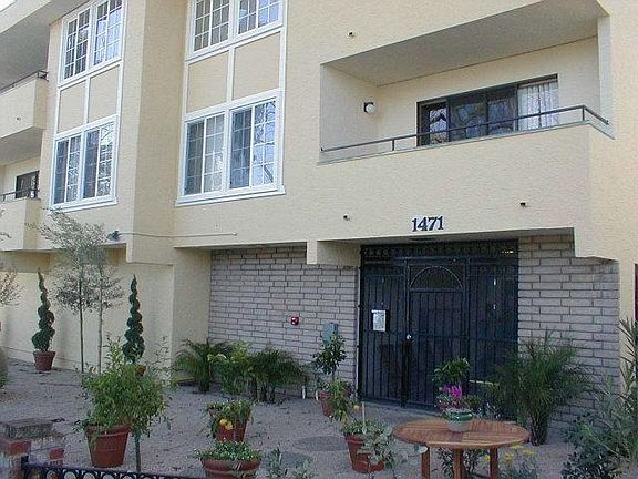 2nd image of 1471 El Camino Real APT 6