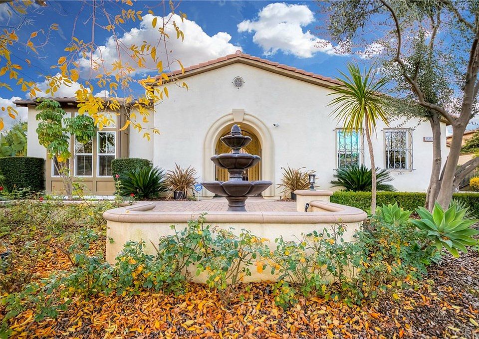 1st image of 16160 Castelli Cir