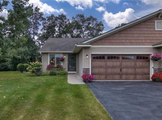 537 Blue Karner Dr, Altoona, WI 54720
