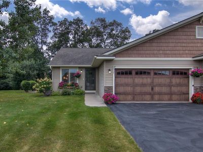 537 Blue Karner Drive, Altoona, WI, 54720