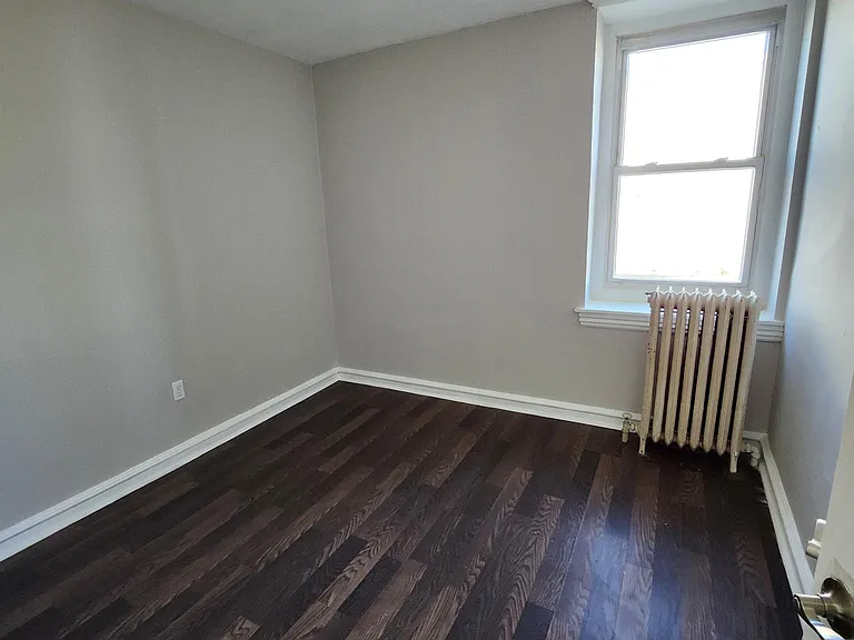 230 Centre St #1B — Photo 7