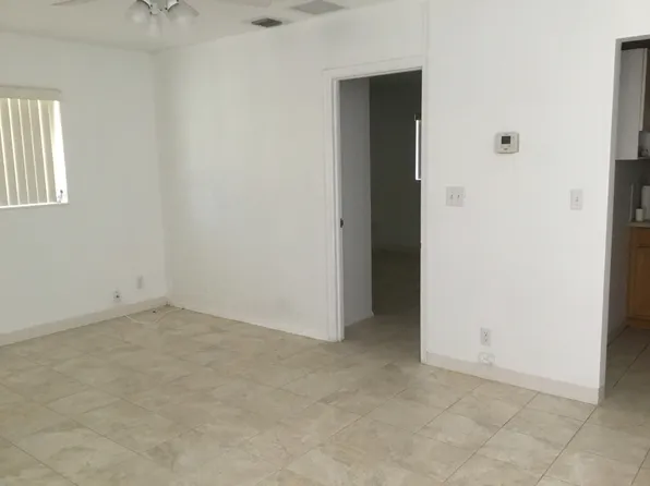 1240 SE 3rd Ct APT 10, Deerfield Beach, FL 33441